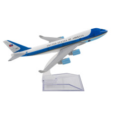 AIRCRAFT MODEL 1:XXX B747 AIR FORCE ONE