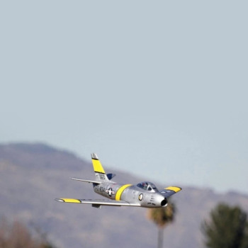 AVIAO FW F-86 80 SABER OUTRUNNER PNP FJ20312P