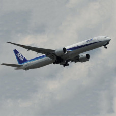 PLAST HASEGAWA B777-300ER 1/200 10718