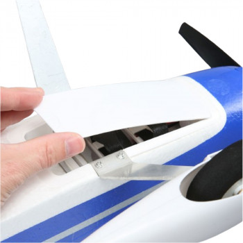 AVIAO E-FLITE VALIANT 1.3M BNF BASIC EFL49500