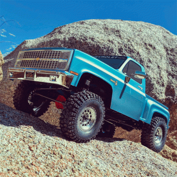 CARRO AXIAL 1/10 SCX10 III 1982 CHEVY K10 4WD BRUSHED RTR AXI03029