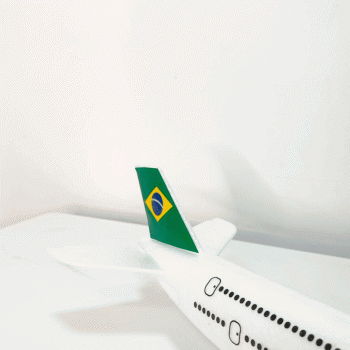 AVIAO A380 AIRCRAFT MODEL HW30