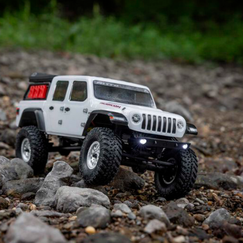 CARRO AXIAL 1/24 SCX24 JEEP JT GLADIATOR 4WD RTR WHITE AXI00005V2T4