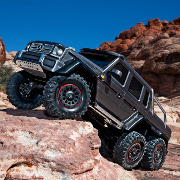 CARRO TRAXXAS 1/10 TRX-6 MERCEDES-BENZ G 63 TQI GRAY 88296-4 CARRO TRAXXAS 1/10 TRX-6 MERCEDES-BENZ G 63 TQI GRAY 88296-4