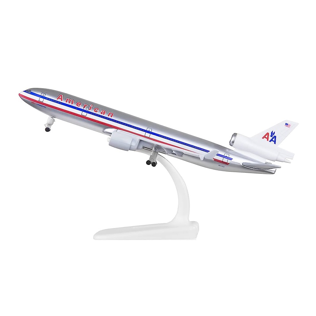 AIRCRAFT MODEL 1:X MD-11 AMERICAN AIRLINES