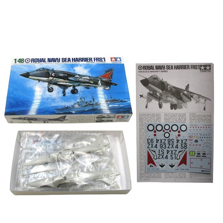 PLASTIC MODEL TAMIYA 1:48 HAWKER SEA HARRIER 61026