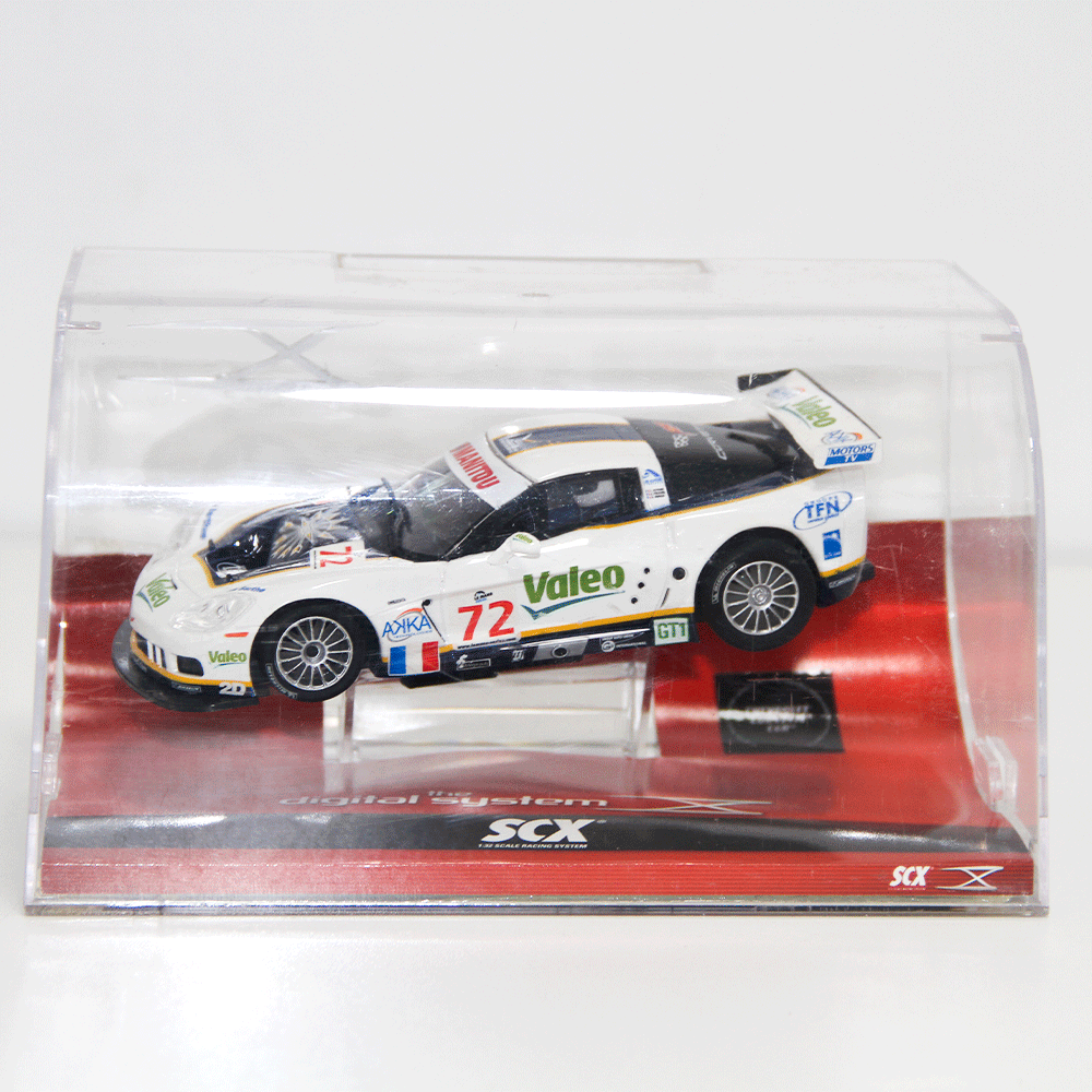 SCX SLOT CAR CHEVY CORVTE C6R D10075X300