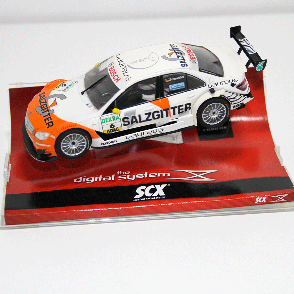 SCX SLOT CAR MERCEDES C-KLASE D10104X300
