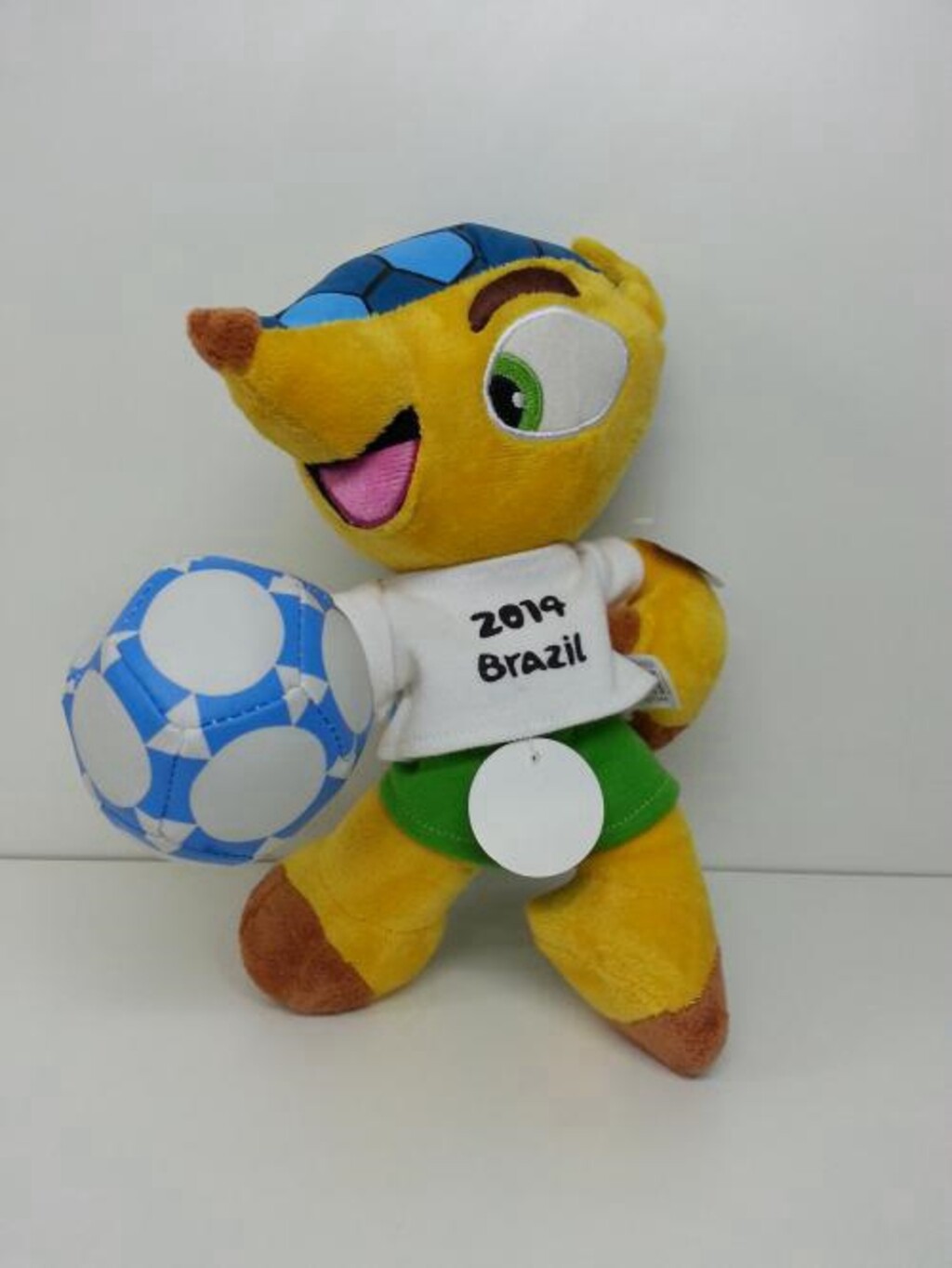 CRIANCA MASCOTE DA COPA