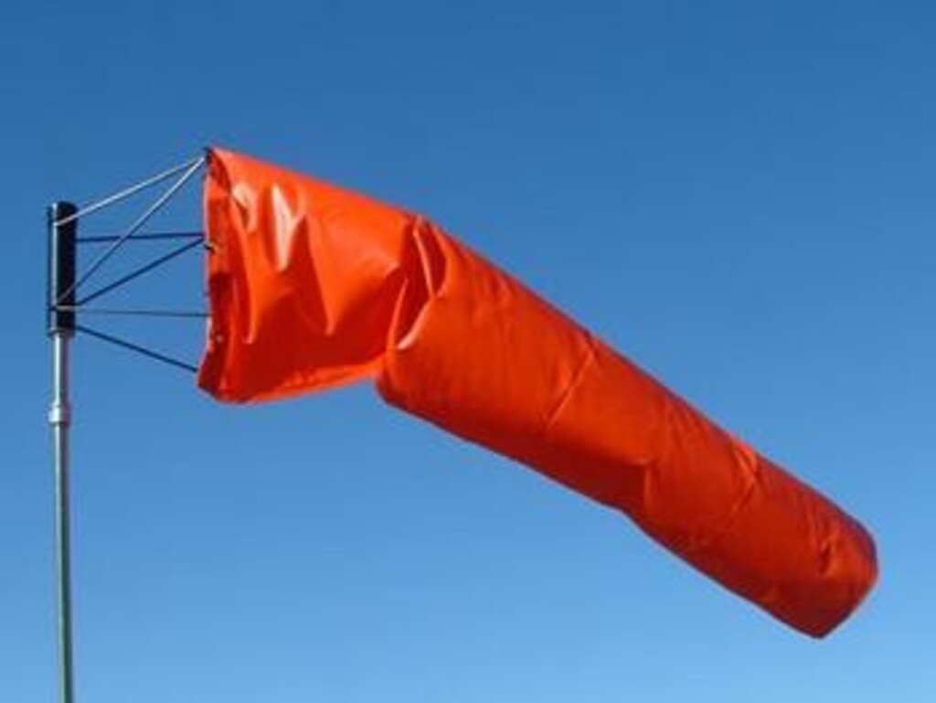 WIND SOCK BIRUTA 20 X 90CM COM ROLAMENTO