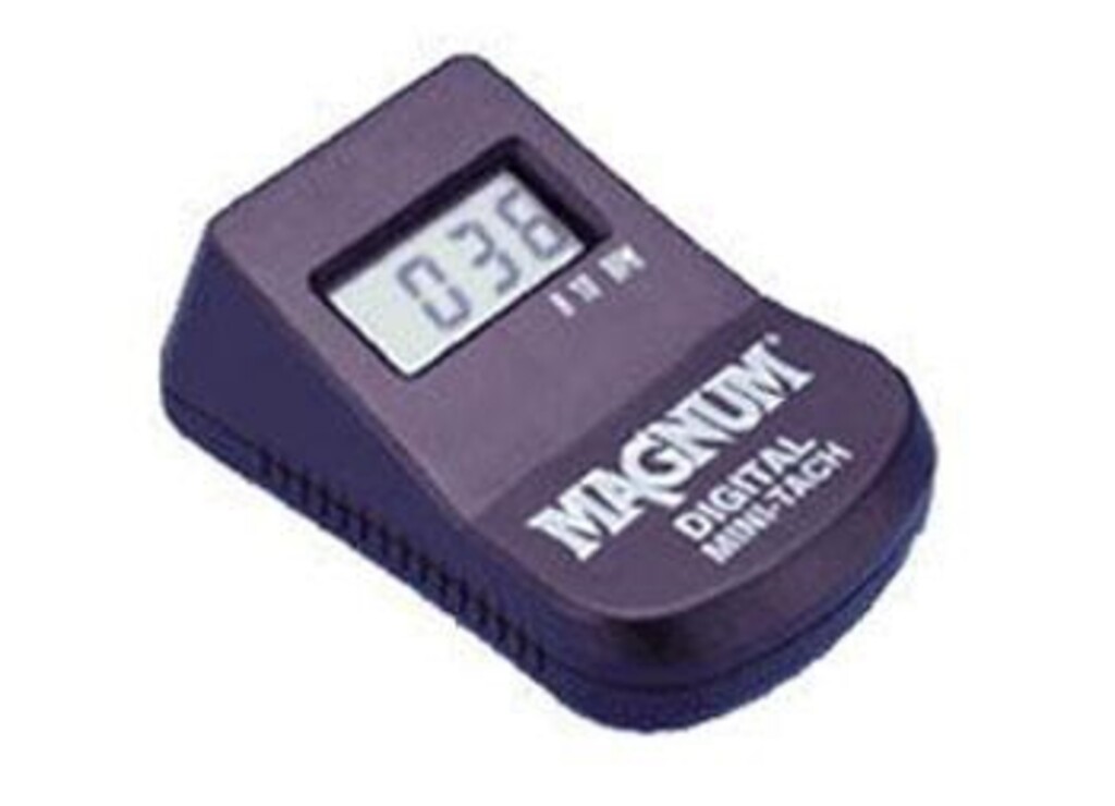 TACHOMETER MAGNUM DIGITAL A1017 360880
