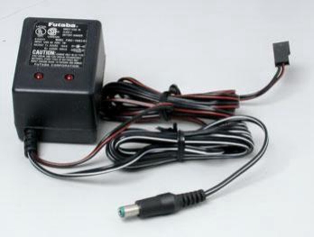 CARREGADOR FUTABA FBC-19B(4) 4.8/9.6V 01102207-1