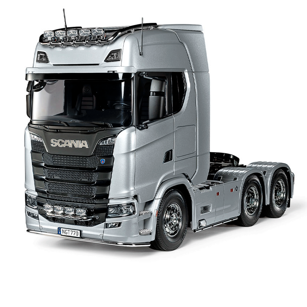 SEMI-TRUCK TAMIYA 1/14 RC SCANIA 770 S 6X4 SILVER EDITION 56373